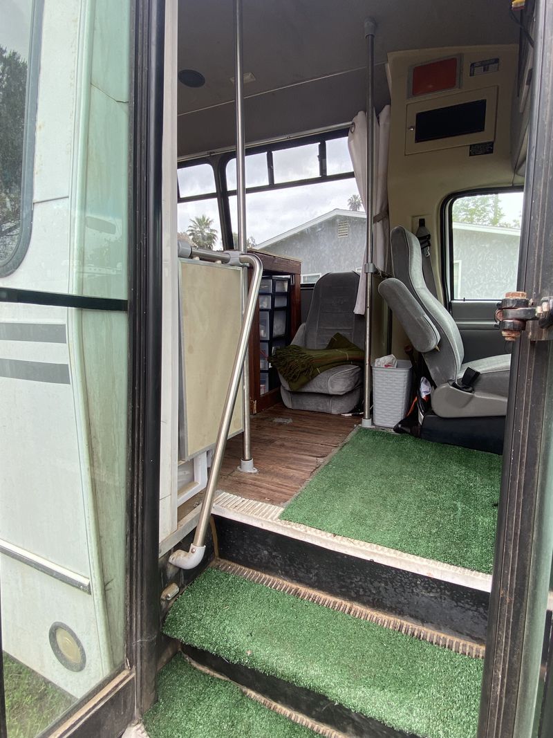 Picture 4/7 of a 1997 Ford E-350 Cutaway for sale in Escondido, California