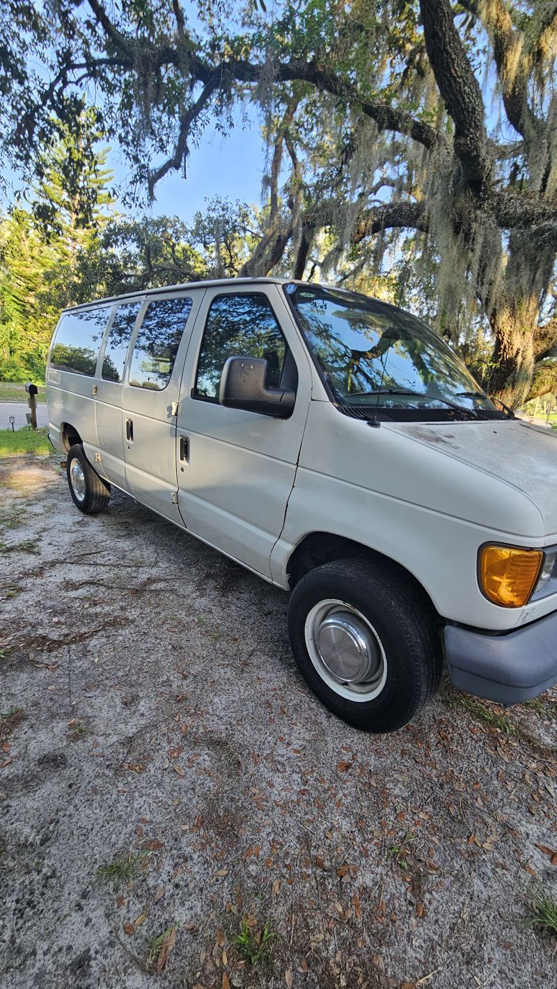 Picture 3/6 of a 2006 Ford E350 - 70,840 Miles for sale in Orlando, Florida