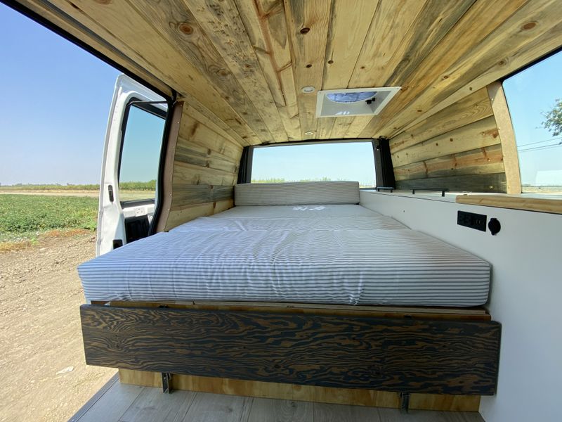 Picture 2/19 of a Clean and stylish Safari camper van  for sale in Davis, California