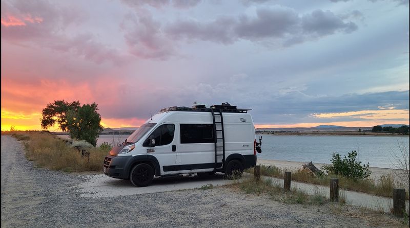 Picture 1/28 of a 2017 Carado Axion for sale in Folsom, California