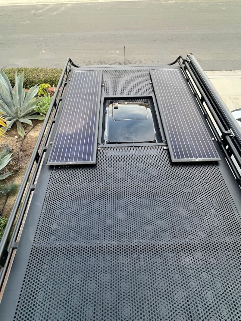 Picture 3/21 of a 2021 4WD Sprinter High Roof Modular Van for Family for sale in Encinitas, California