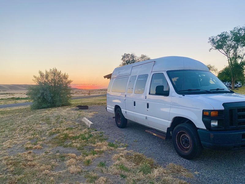 Picture 1/17 of a 2008 Ford E-250 Econoline Camper Van  for sale in Stuart, Florida