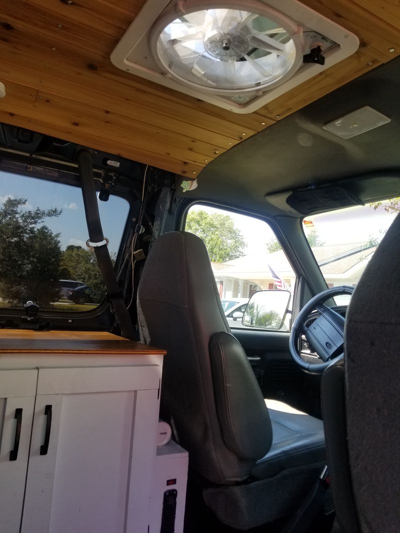 Picture 5/6 of a 1996 ford 150 econoline  for sale in Conway, South Carolina