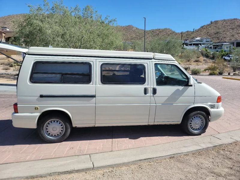 Picture 4/19 of a 2001 Volkswagen Eurovan Full Camper Westfalia for sale in Mesa, Arizona