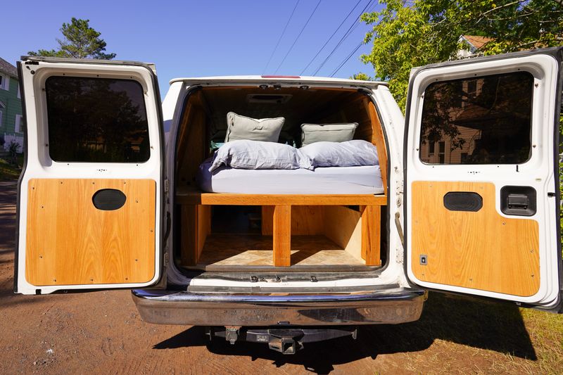 Picture 5/18 of a PRICE REDUCED - 2005 Ford Econoline E-350 V10 for sale in Duluth, Minnesota
