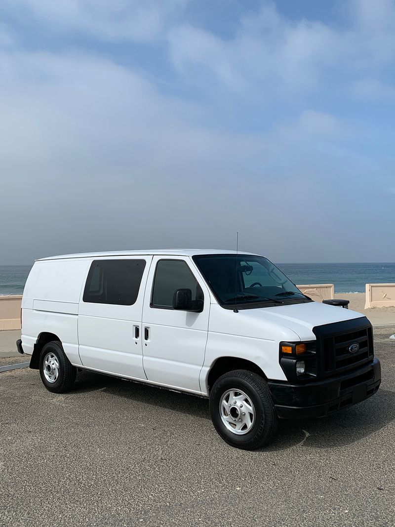 Picture 2/19 of a 2012 Ford E 150 Converted Camper Van for sale in Marina Del Rey, California