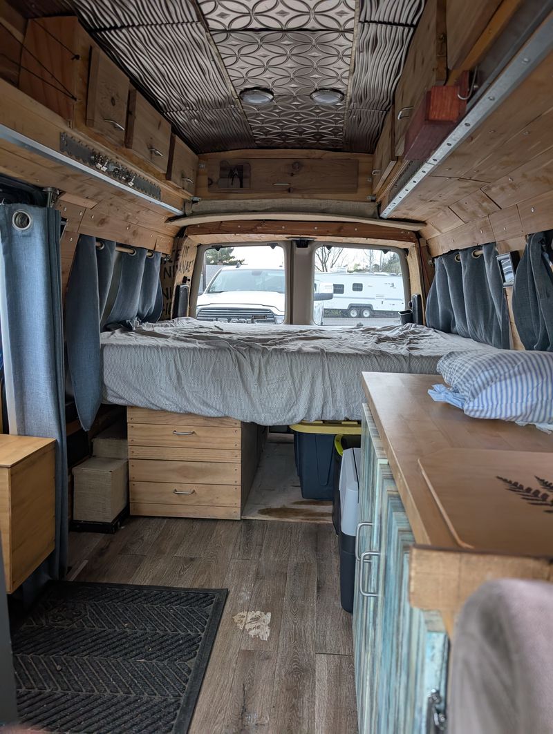 Picture 3/9 of a 2002 Chevrolet Express 1500 campervan for sale in Sonora, California