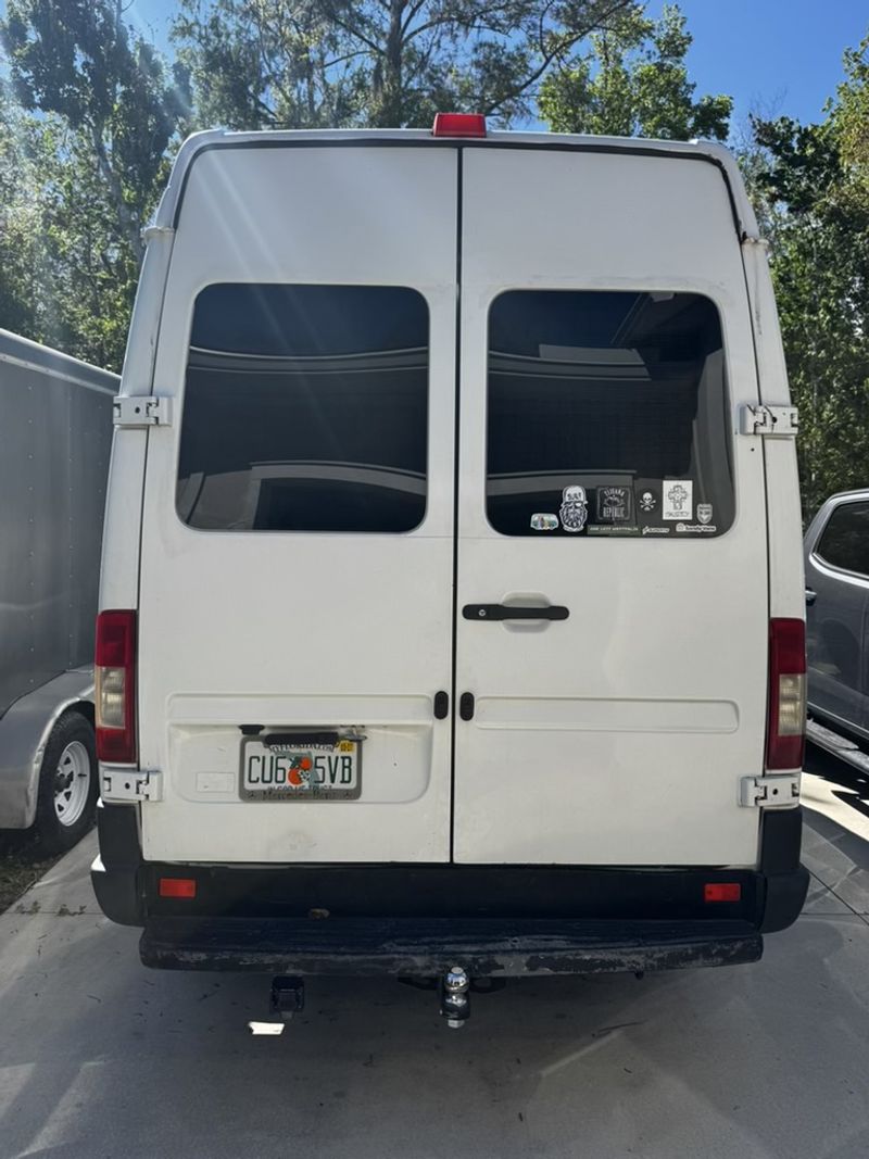 Picture 5/15 of a 2006 Mercedes-Benz sprinter 2500 cargo high roof w/144" wb for sale in Green Cove Springs, Florida