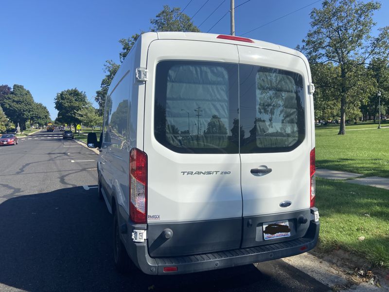 Picture 4/24 of a 2016 Transit 250 for sale in Milwaukee, Wisconsin