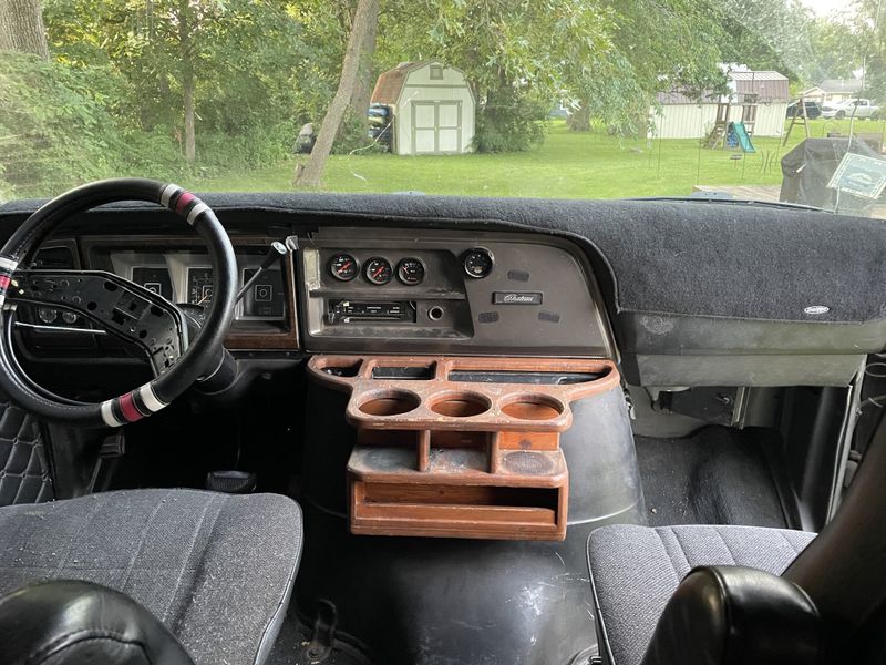 Picture 3/36 of a 1979 Ford 4x4 Van for sale in Monticello, Indiana