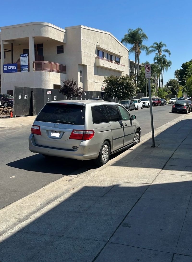 Picture 5/9 of a Honda Odyssey 2007 Camper Conversion for sale in Los Angeles, California