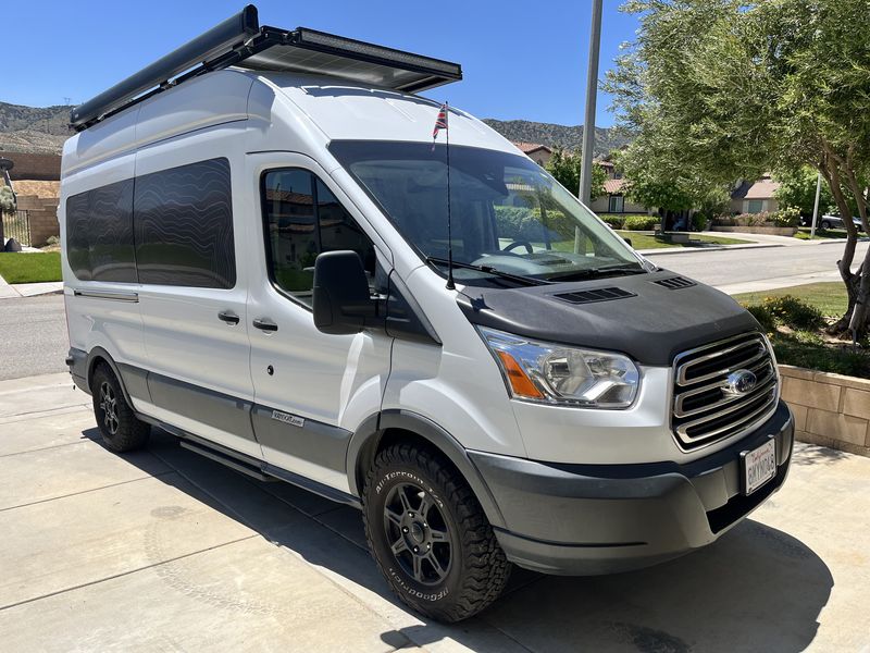 Picture 4/34 of a REDUCED - 2017 VANDOIT LIV High Roof Off-Grid for sale in Palmdale, California
