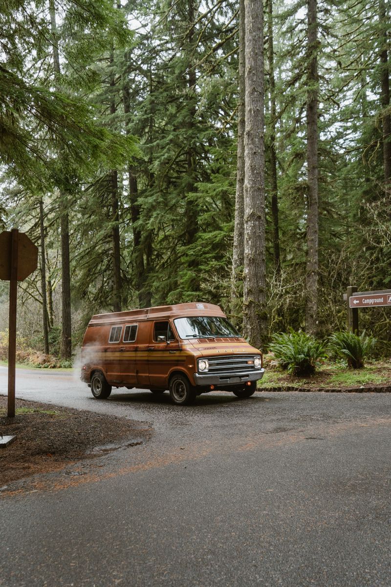 Picture 2/12 of a 1976 Dodge B200 pop-top campervan for sale in San Francisco, California