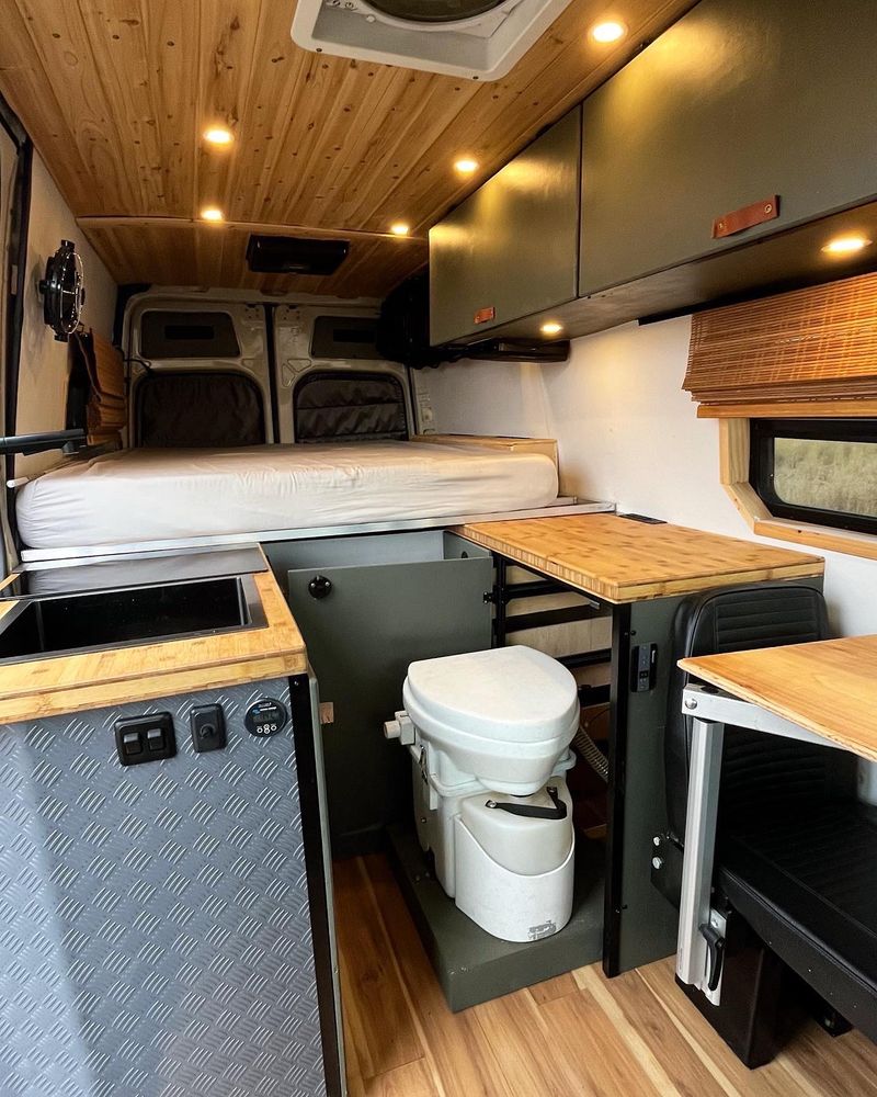Picture 4/10 of a 2022 Sprinter 144” 4x4 Professional Build for sale in Fort Collins, Colorado