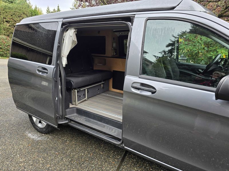 Picture 3/12 of a 2021 mercedes metris peace van for sale in Seattle, Washington