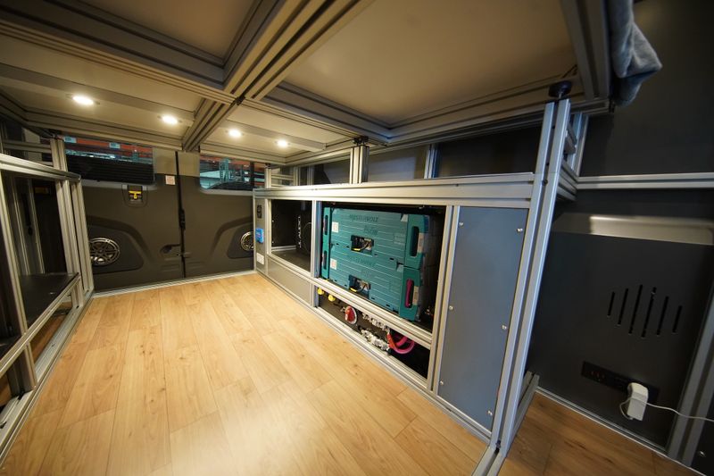 Picture 2/25 of a MOOV Skye MPEL3 – The Ultimate Off-Grid for sale in Blue Springs, Missouri