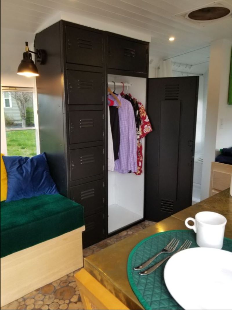 Picture 4/17 of a Six Window Skoolie - RV Title for sale in Denver, Colorado