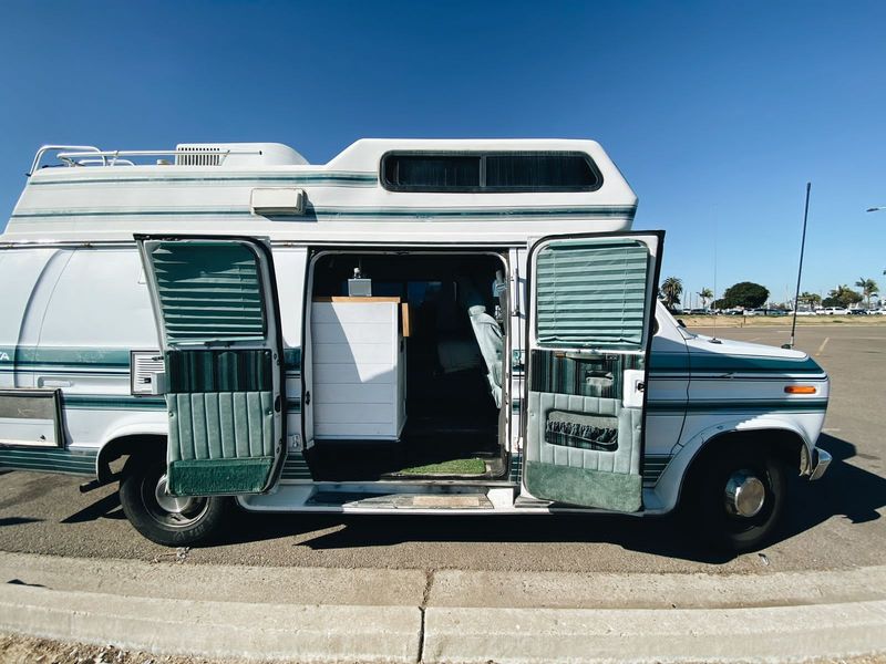 Picture 2/23 of a 1991 Ford Fiesta Camper Van  for sale in San Diego, California