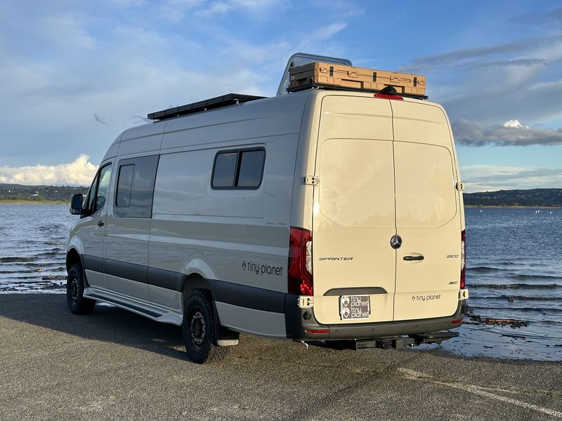 Picture 5/34 of a 4-season Mercedes Sprinter 170 ext AWD for sale in South Lake Tahoe, California