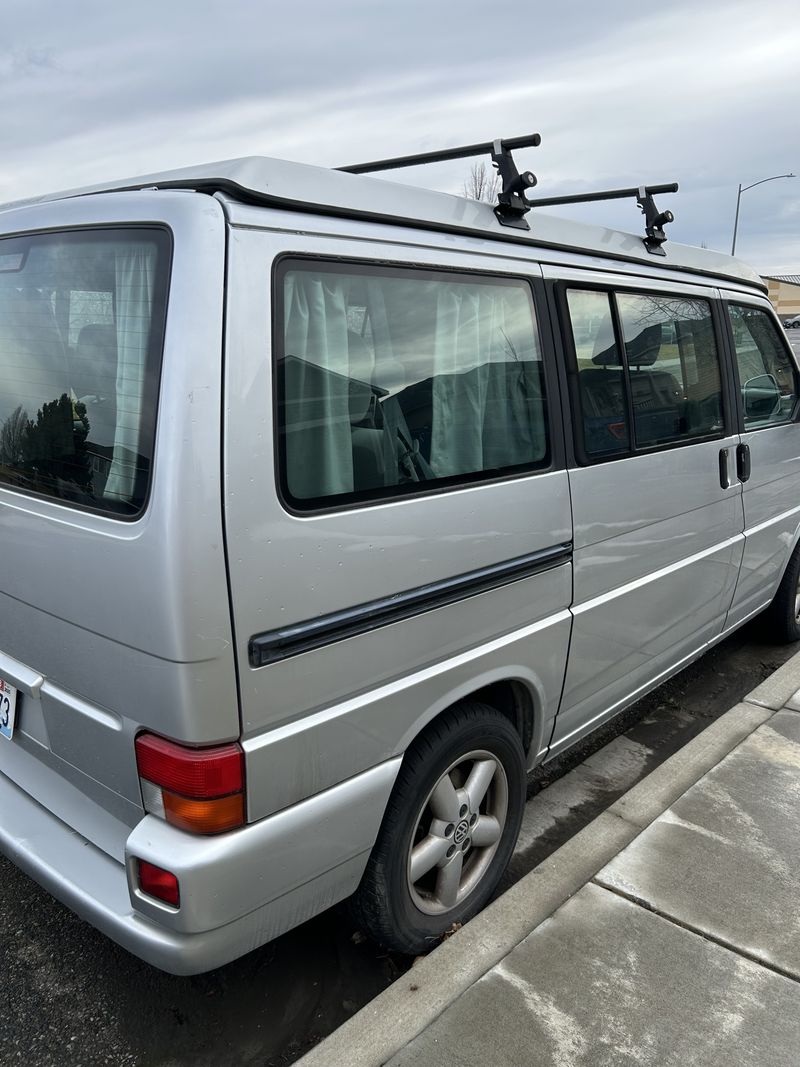 Picture 4/9 of a Volkswagen Eurovan Weekender 2002 for sale in Richland, Washington