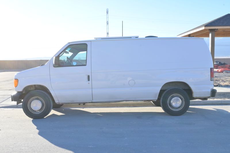 Picture 2/34 of a 2005 Ford E-250 (Solar, Sink, Sleeps 2! Utah) for sale in Saratoga Springs, Utah