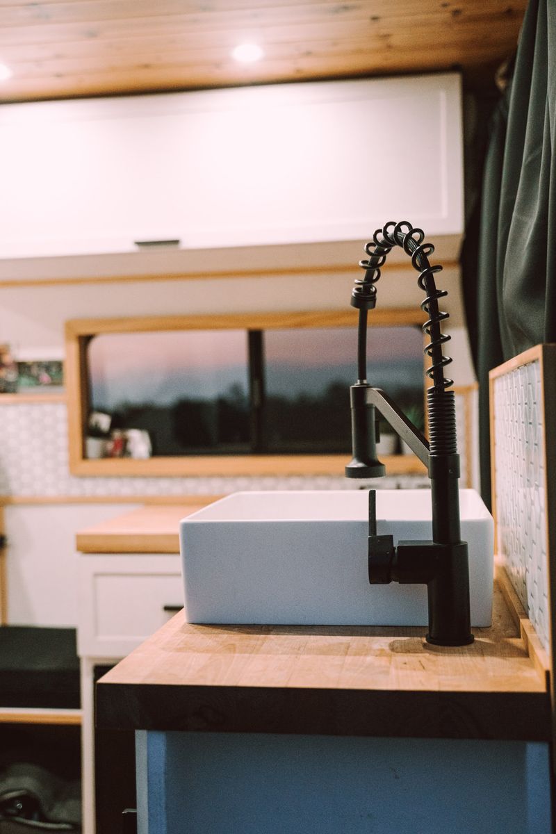 Picture 3/26 of a 2014 Ram ProMaster 2500 Camper Van – 136” WB – 70,000 Miles for sale in Utica, New York