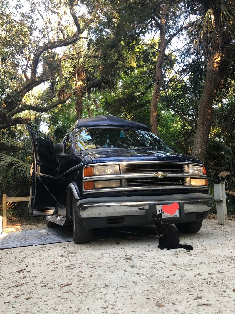 Picture 1/9 of a  2000 Chevy Express van  V6 great on gas ⛽ for sale in Saugerties, New York