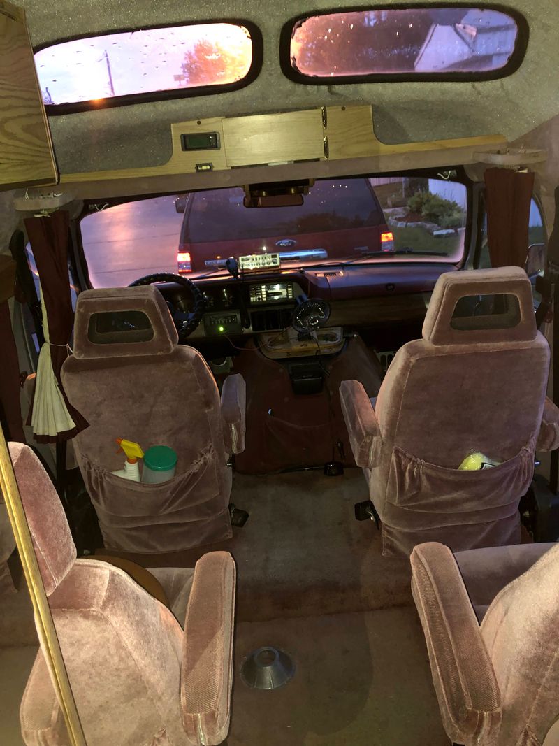 Picture 3/7 of a 1989 Dodge Xtravan for sale in Cincinnati, Ohio