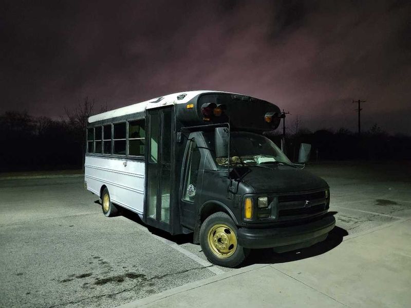Picture 2/7 of a 2001 chevy schoolie (Blessed Vibes) for sale in Universal City, California