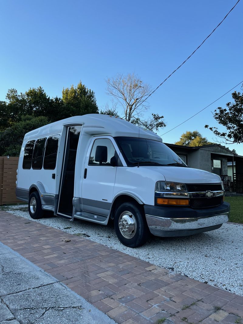 Picture 1/35 of a 2008 Chevrolet Express  for sale in Orlando, Florida