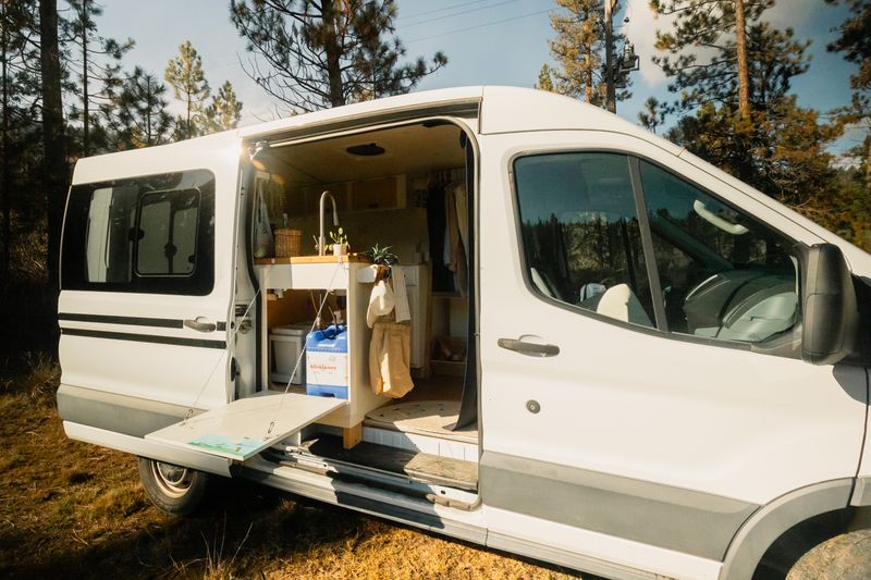 Picture 3/11 of a 2016 Ford Transit for sale in Duluth, Minnesota