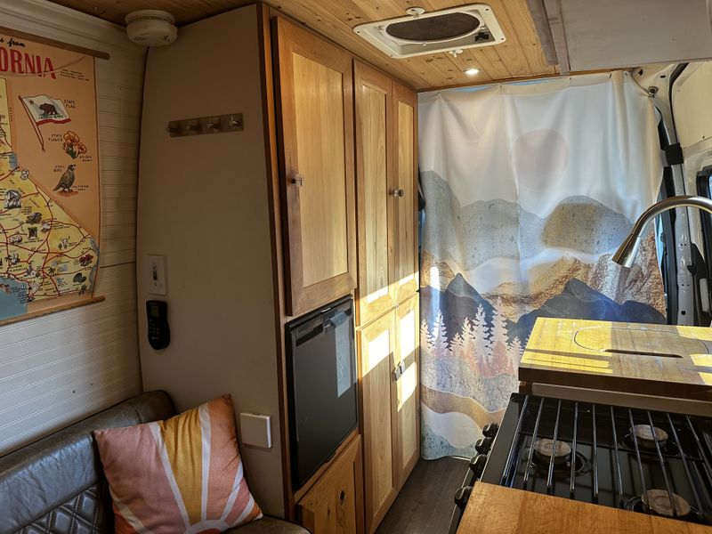 Picture 1/14 of a 2013 Mercedes Sprinter Van Camper for sale in Carpinteria, California