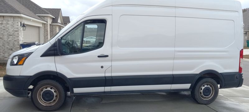 Picture 4/13 of a 2019 ford transit 250 high roof campervan for sale in Lafayette, Louisiana