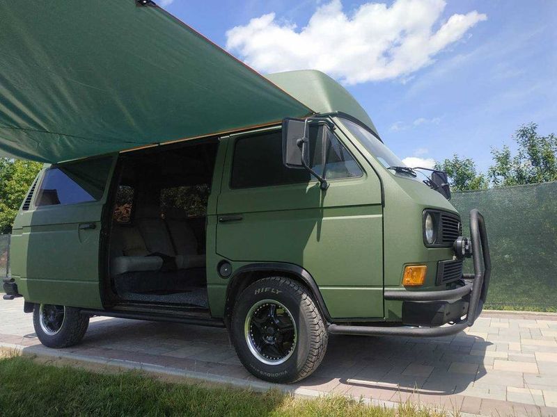 Picture 1/25 of a Custom 1983 Volkswagen Transporter for sale in Denver, Colorado