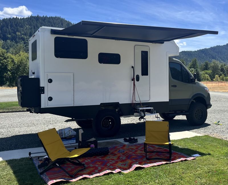 Picture 4/29 of a 2025 Nomad RVs Euphoria *PRICE DROP* $204,900 OBO -144 WB for sale in San Luis Obispo, California