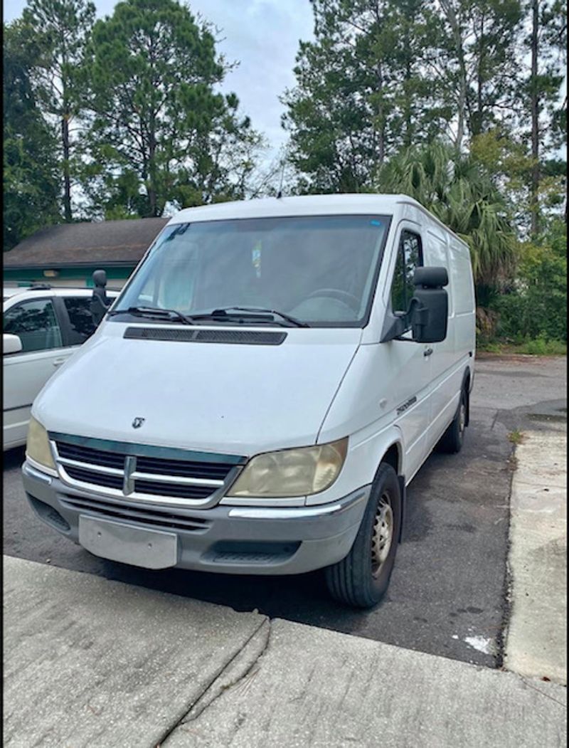 Picture 2/11 of a 2006 Dodge Sprinter Campervan for sale in Columbia, South Carolina