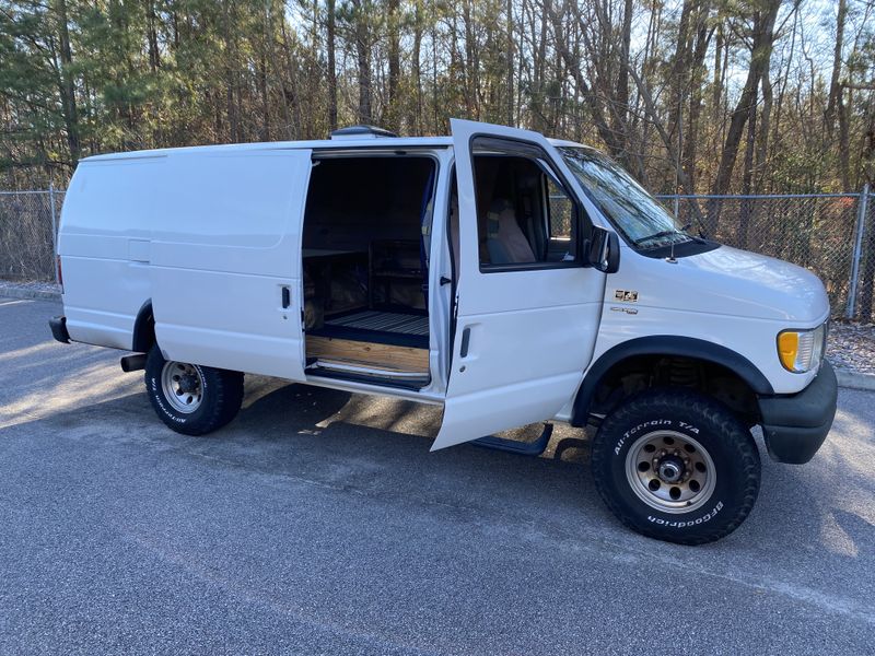 Picture 5/14 of a 7.3L Quigley 4x4 Ford Econoline E350 for sale in Virginia Beach, Virginia