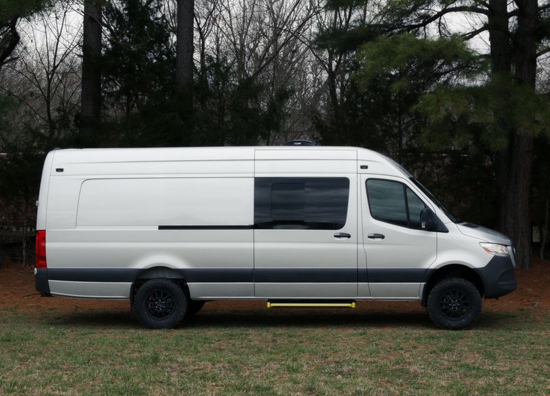 Picture 4/13 of a 2021 Mercedes Sprinter 170 extended 4x4 for sale in Fayetteville, Arkansas