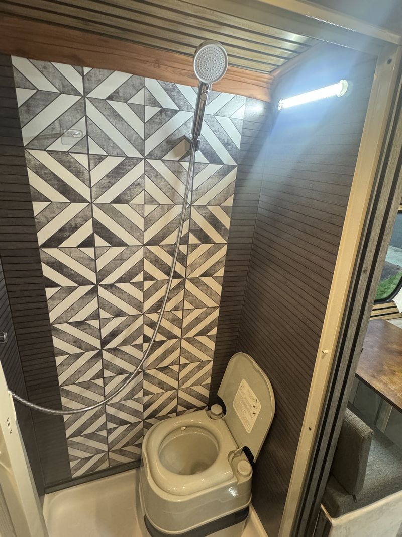 Picture 4/25 of a 2021 Mercedes Sprinter 170 camper new build for sale in Woodbridge, Virginia