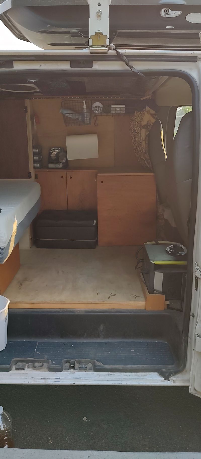Picture 2/5 of a 2007 Chevy Express 3500 for sale in Bend, Oregon