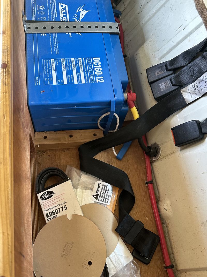 Picture 4/12 of a 1985 Volkswagen Westfalia Wolfsburg Edition for sale in Spray, Oregon