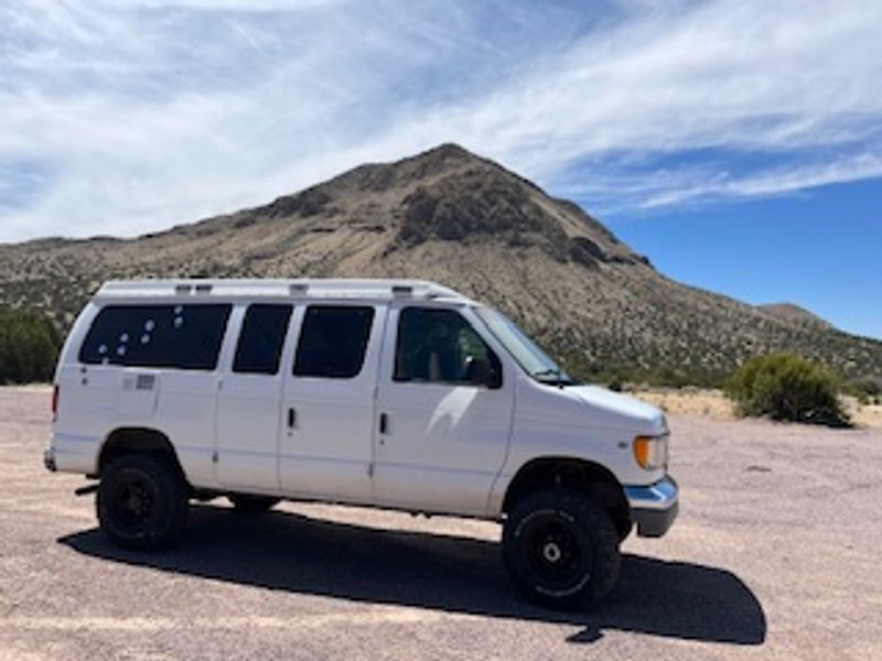 Picture 1/12 of a 2000 Sportsmobile Class B for sale in Magdalena, New Mexico