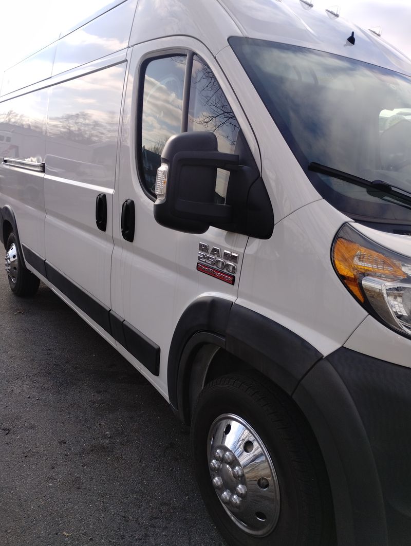 Picture 3/9 of a 2019 Ram promaster 2500 high top for sale in Mcdonough, Georgia