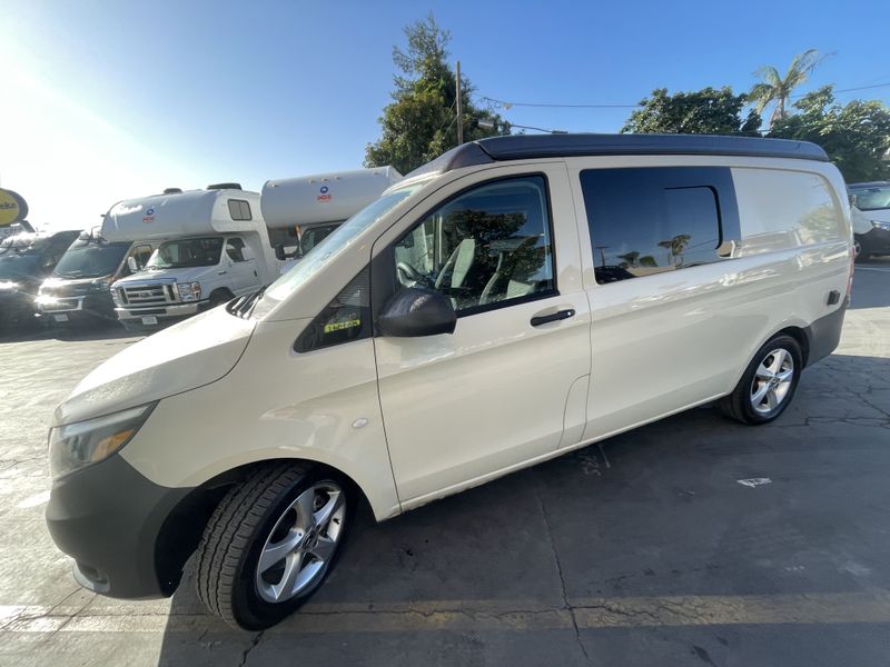 Picture 2/11 of a Mercedes-Benz Metris Camper 2022 for sale in Carson, California