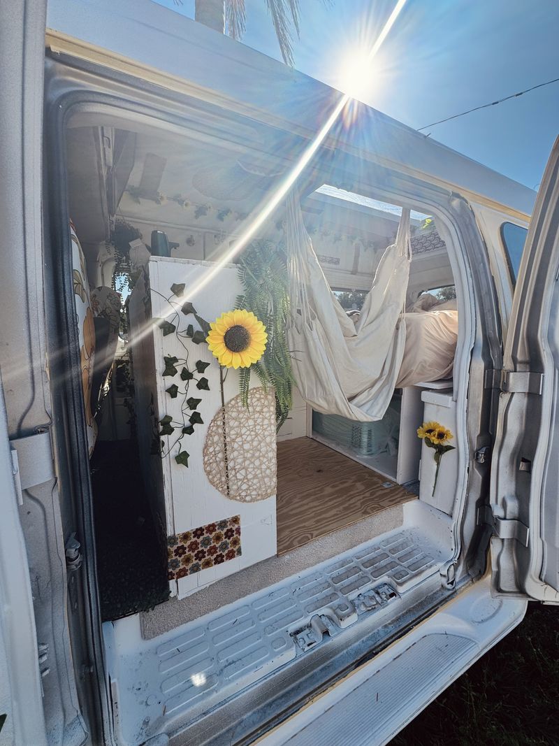 Picture 2/11 of a 🌻🚐🌱 High Top Boho Chevy Express for sale in Saint Petersburg, Florida