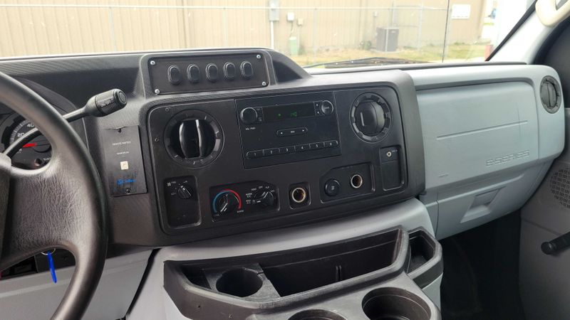 Picture 3/24 of a 2012 ford e250 super duty  for sale in Sulphur, Louisiana