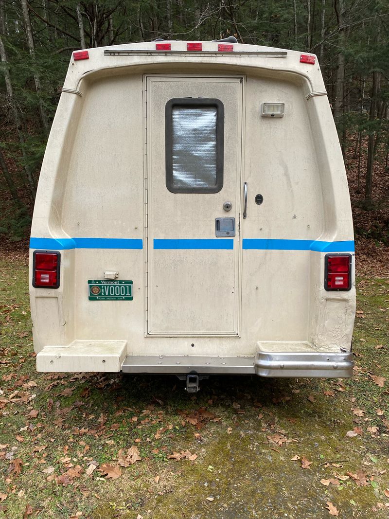 Picture 3/7 of a 1989 Champion TransVan (all fiberglass) for sale in Hartland, Vermont