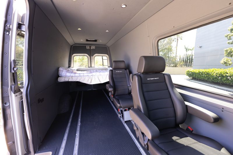 Picture 5/22 of a 2021 Mercedes-Benz Sprinter 170 4x4 for sale in Huntington Beach, California