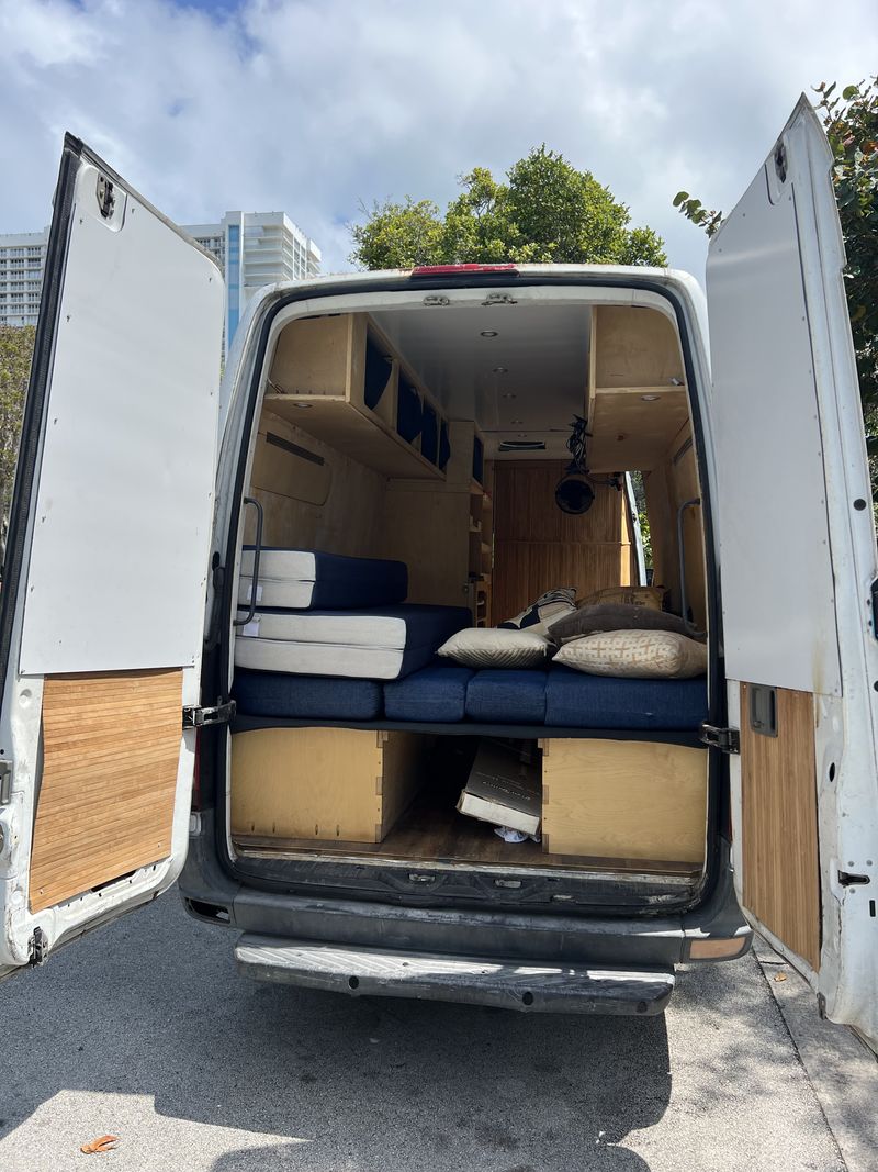 Picture 4/10 of a 2008 Dodge Sprinter 2500 170 Extended High Roof 85,650 Miles for sale in Miami, Florida