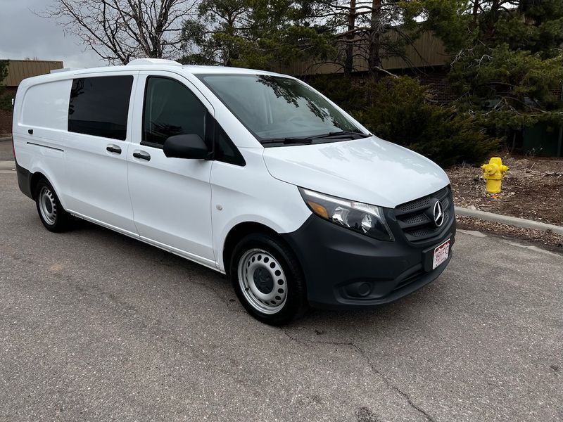 Picture 1/14 of a Mercedes Metris 135 WB for sale in Littleton, Colorado